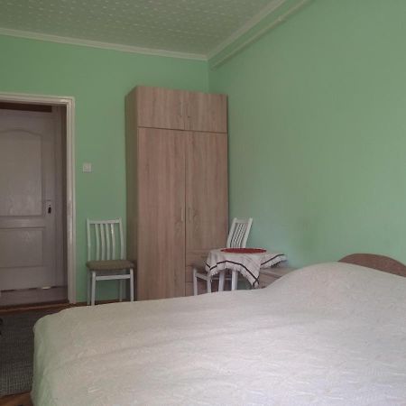 Balaton-Lak Apartmanhaz Siófok Zewnętrze zdjęcie