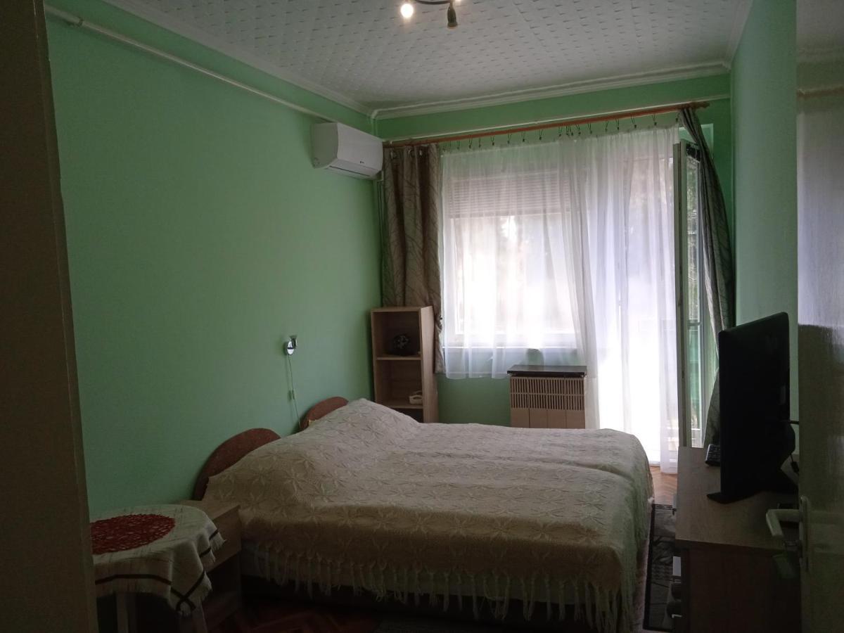 Balaton-Lak Apartmanhaz Siófok Zewnętrze zdjęcie