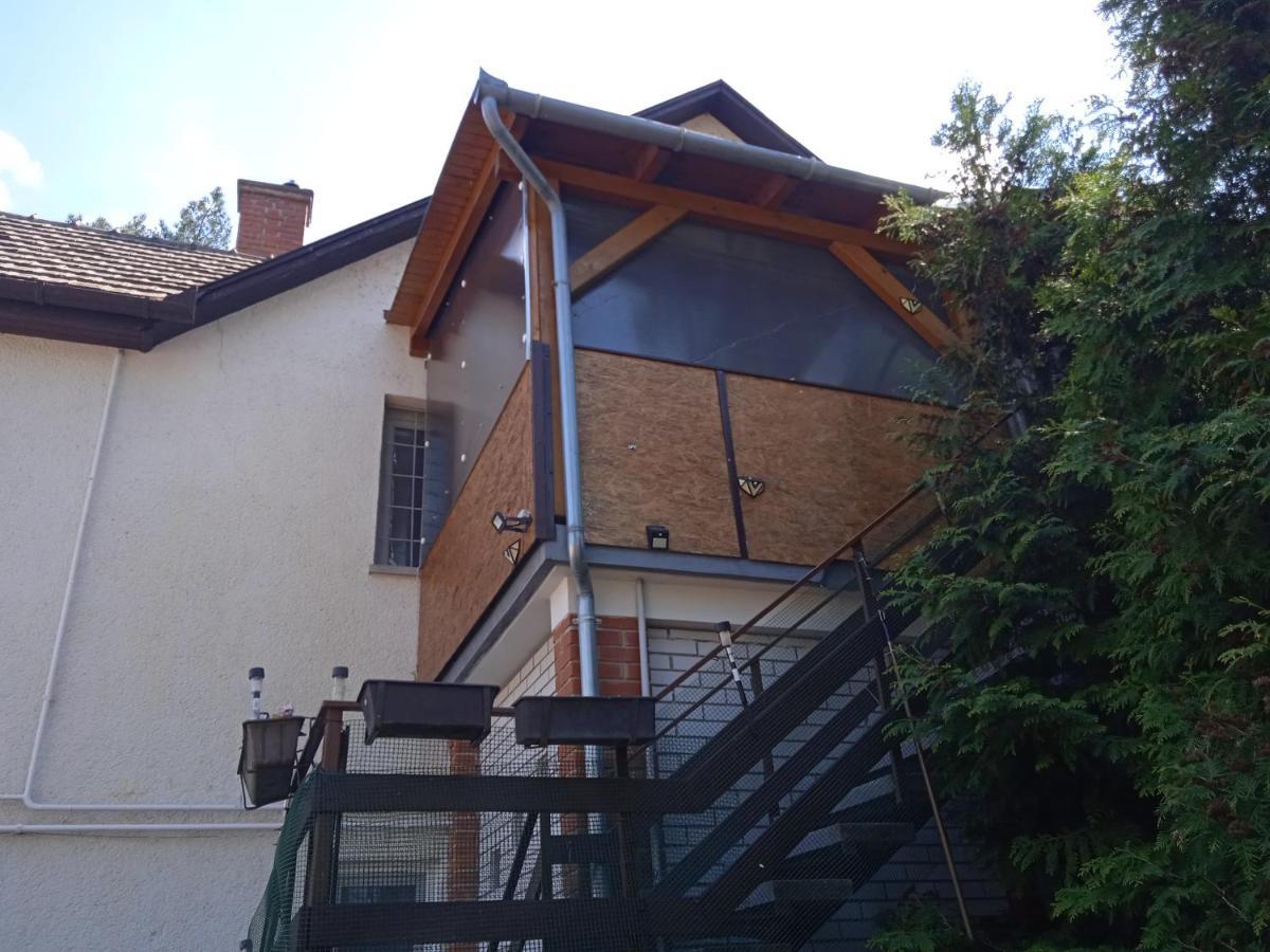 Balaton-Lak Apartmanhaz Siófok Zewnętrze zdjęcie